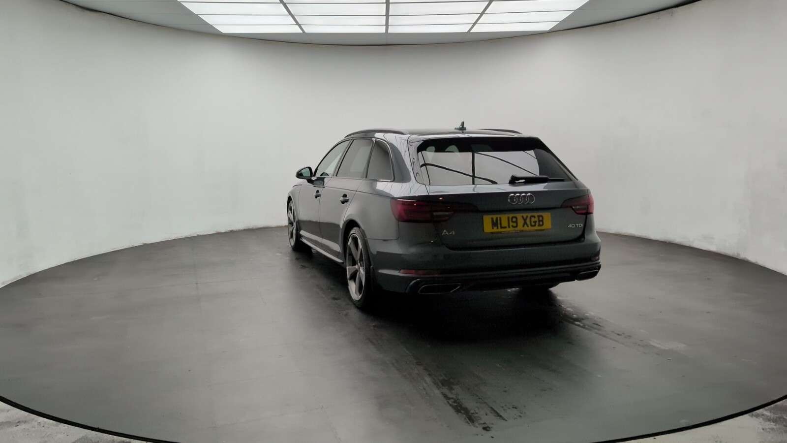 2019 AUDI A4 AVANT 2019 AUDI A4 AVANT