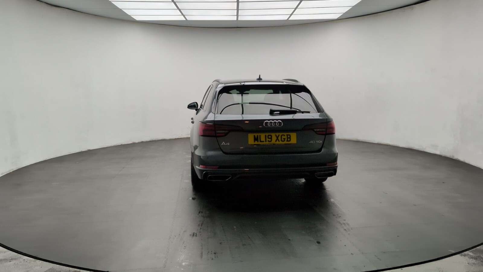 2019 AUDI A4 AVANT 2019 AUDI A4 AVANT