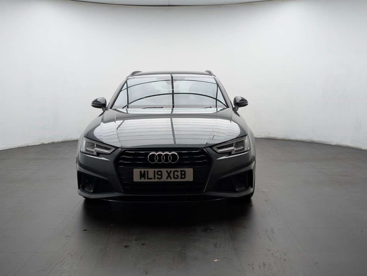 2019 AUDI A4 AVANT 2019 AUDI A4 AVANT