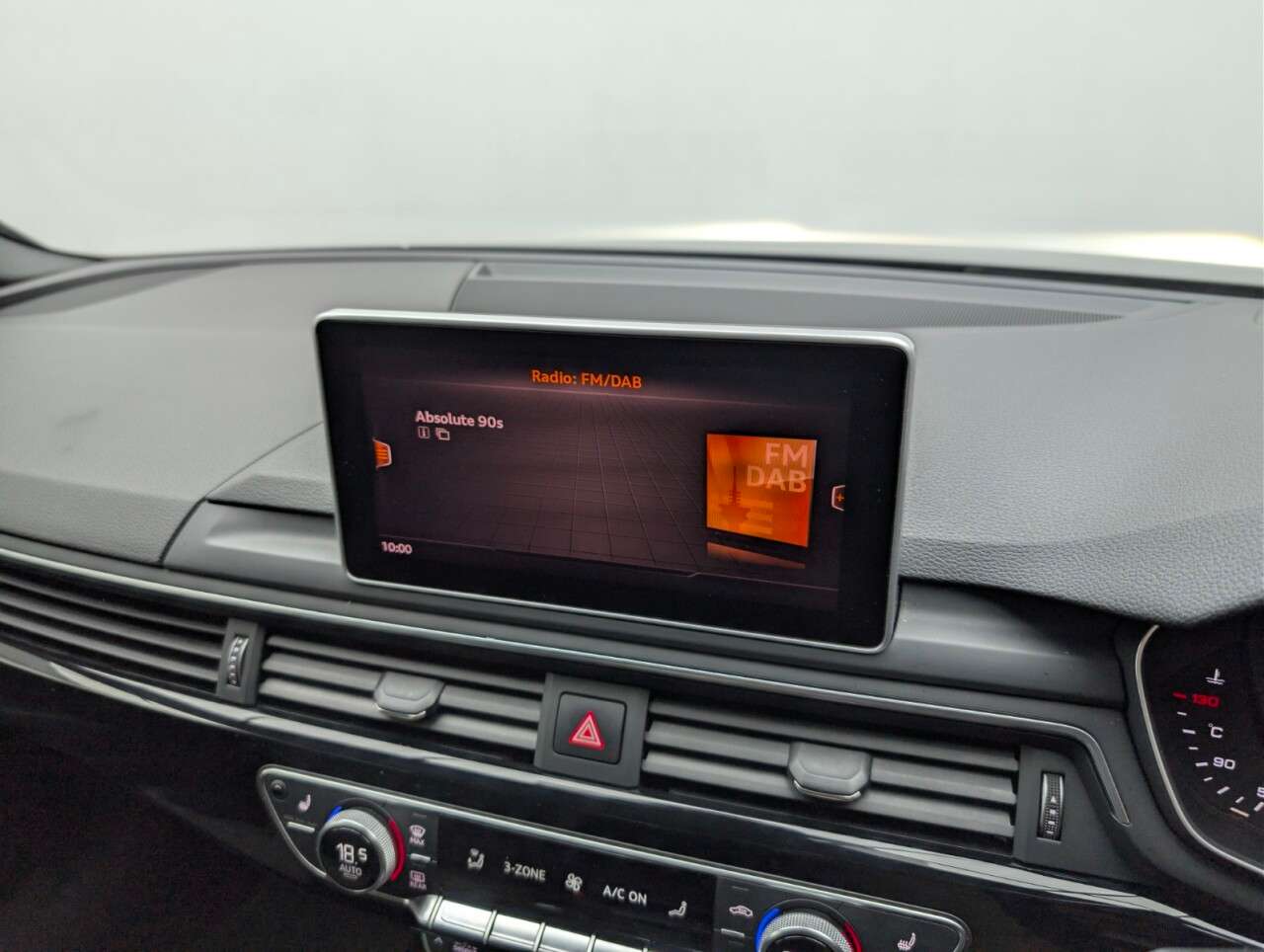 2019 AUDI A4 AVANT 2019 AUDI A4 AVANT