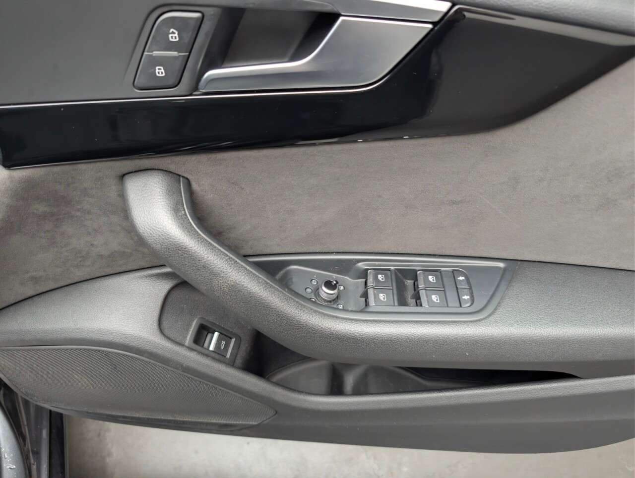 2019 AUDI A4 AVANT 2019 AUDI A4 AVANT