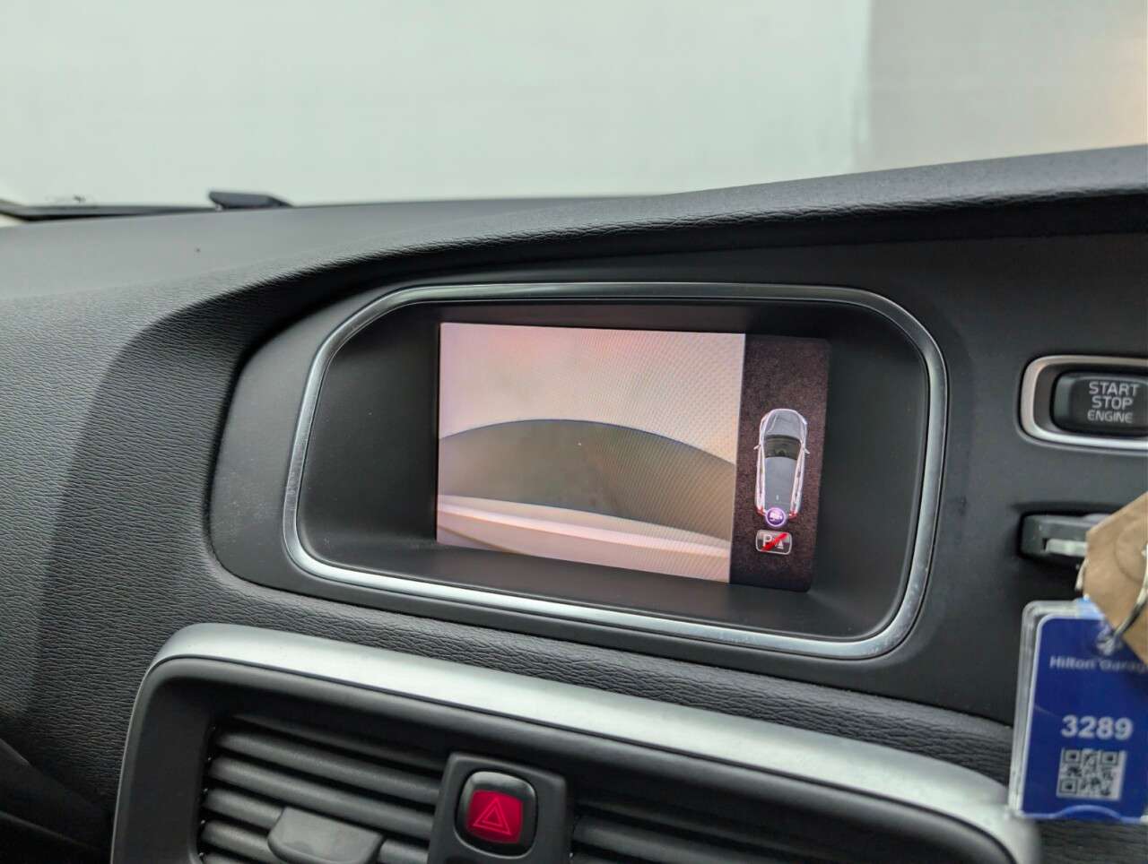 2018 VOLVO V40 2018 VOLVO V40