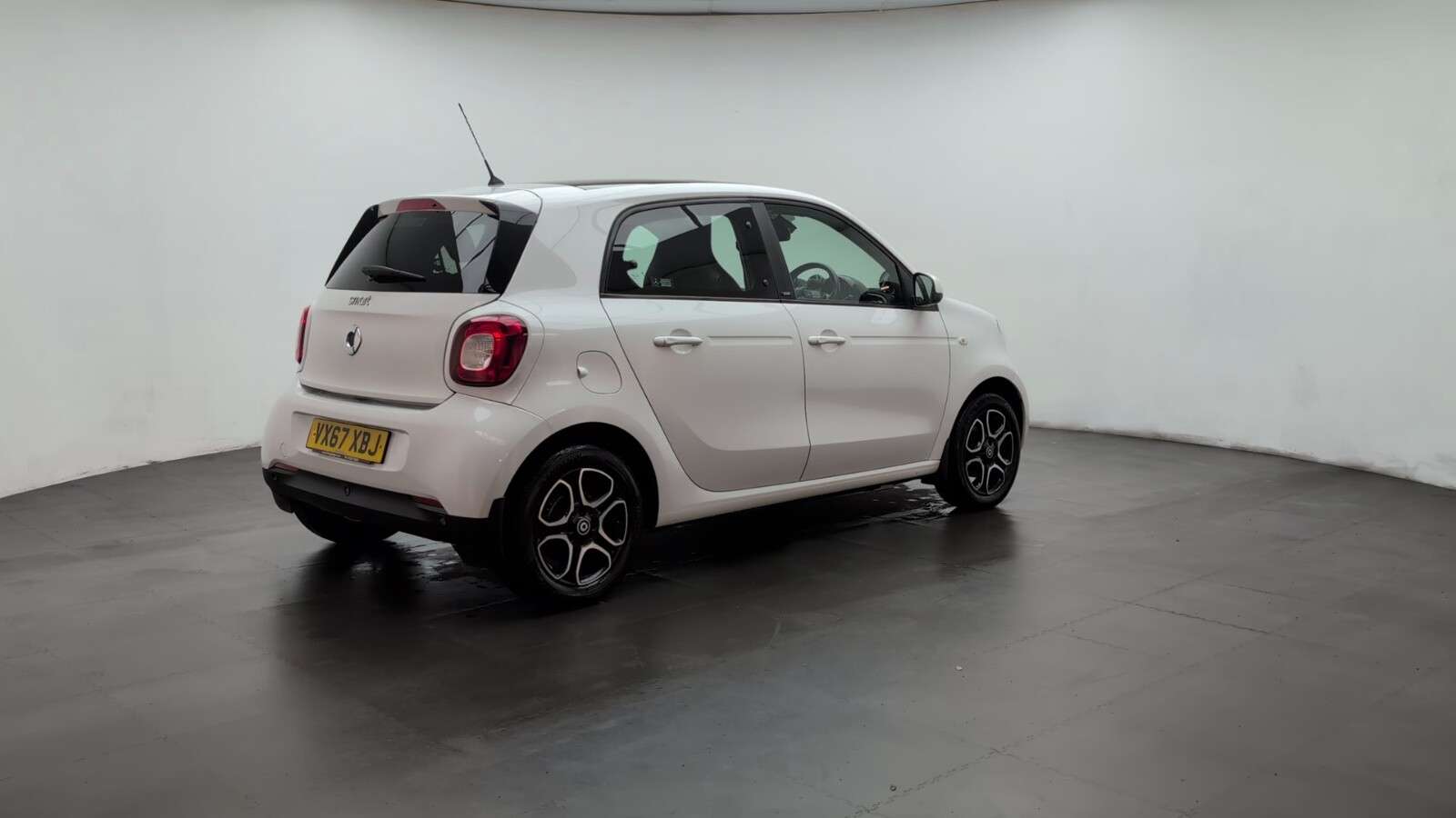 2017 SMART FORFOUR 2017 SMART FORFOUR