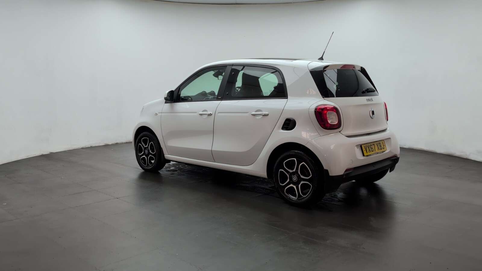 2017 SMART FORFOUR 2017 SMART FORFOUR