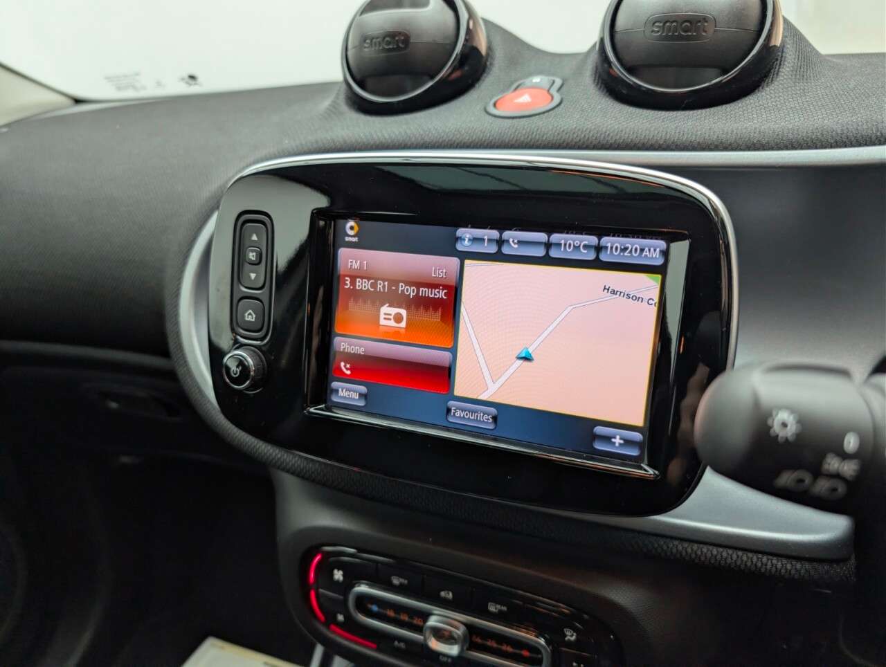 2017 SMART FORFOUR 2017 SMART FORFOUR