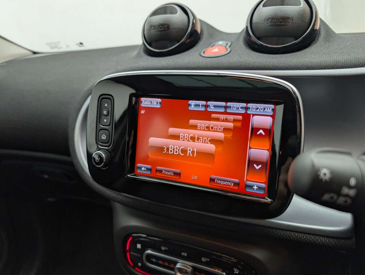 2017 SMART FORFOUR 2017 SMART FORFOUR