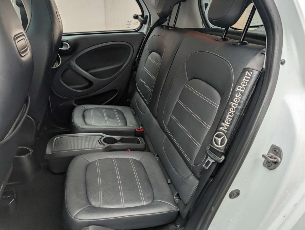 2017 SMART FORFOUR 2017 SMART FORFOUR