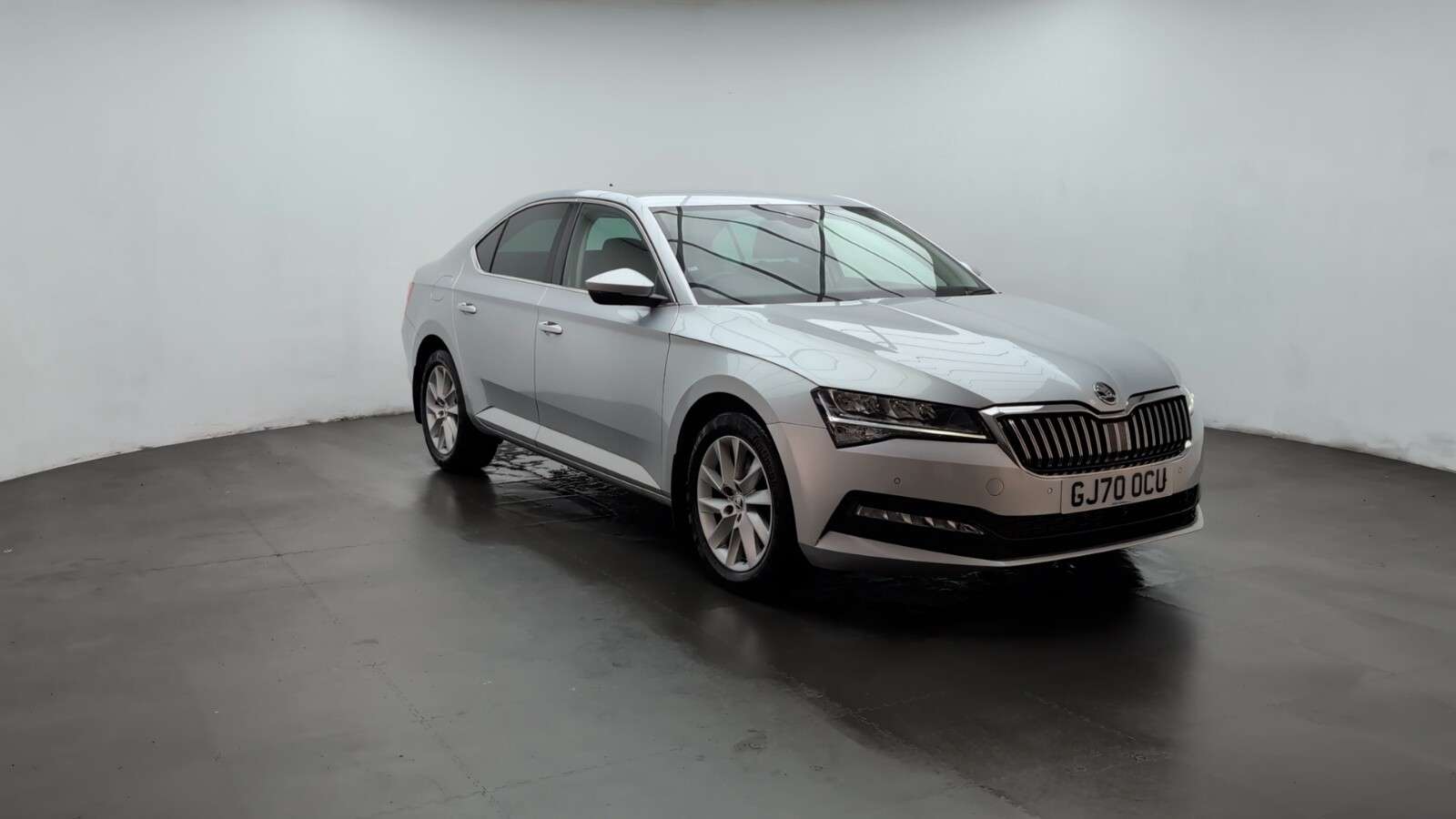 2020 SKODA SUPERB 2020 SKODA SUPERB