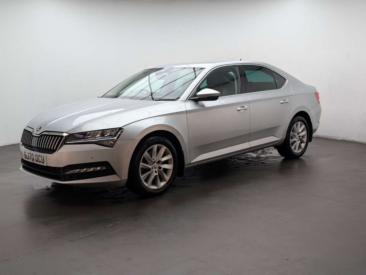 2020 SKODA SUPERB 2020 SKODA SUPERB