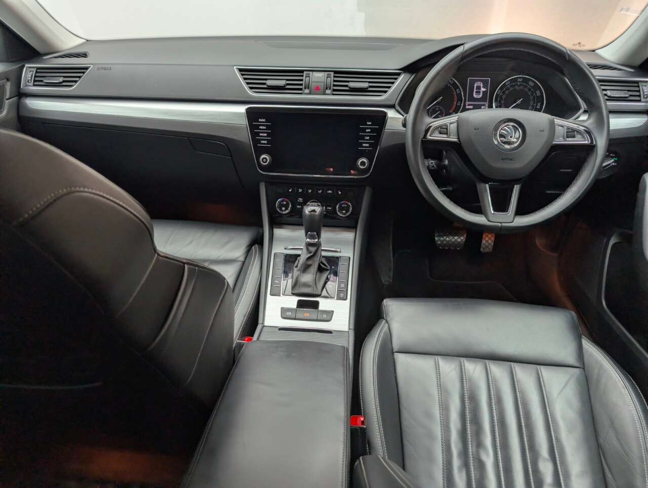 2020 SKODA SUPERB 2020 SKODA SUPERB