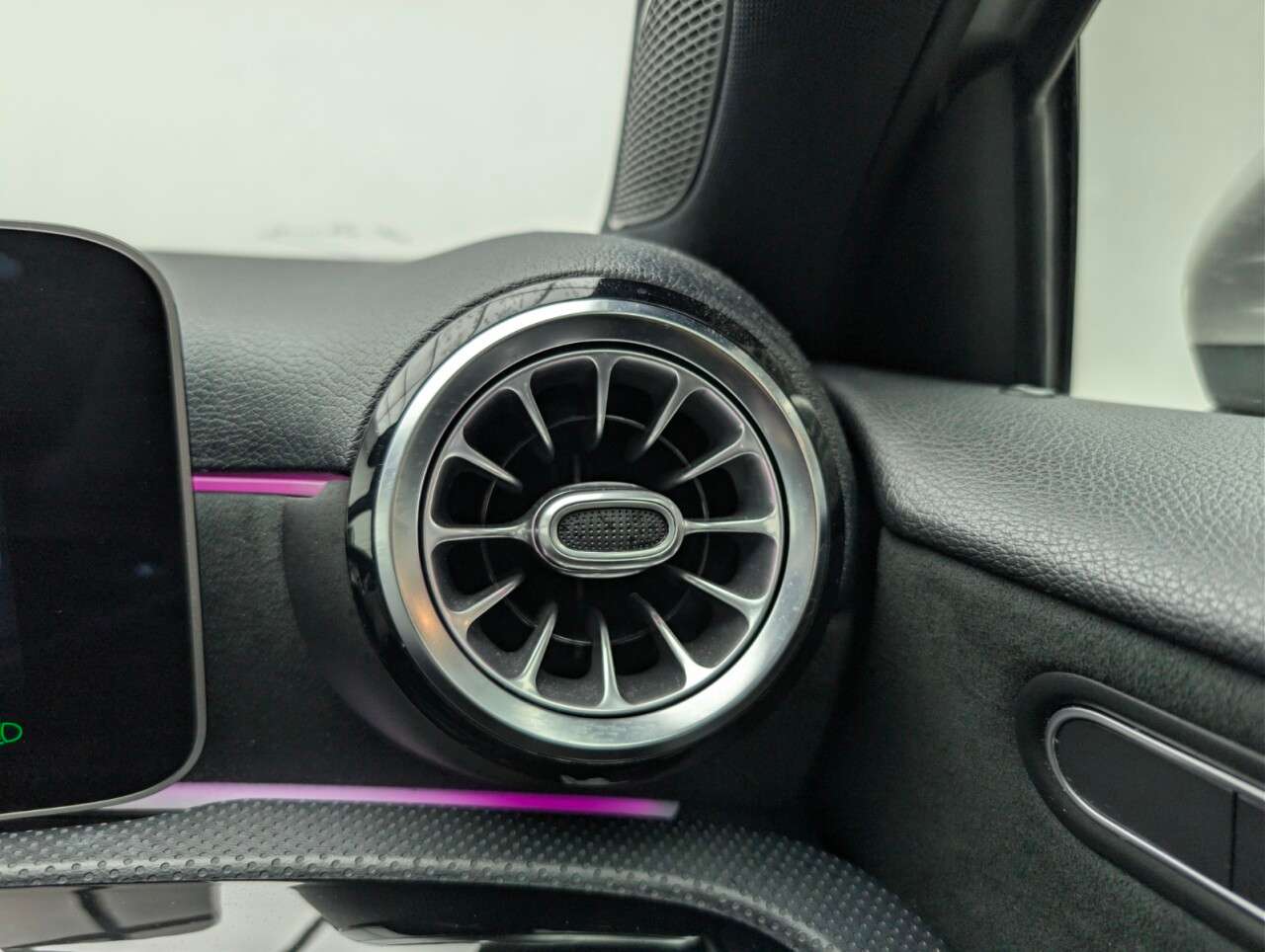 2019 MERCEDES-BENZ A CLASS 2019 MERCEDES-BENZ A CLASS