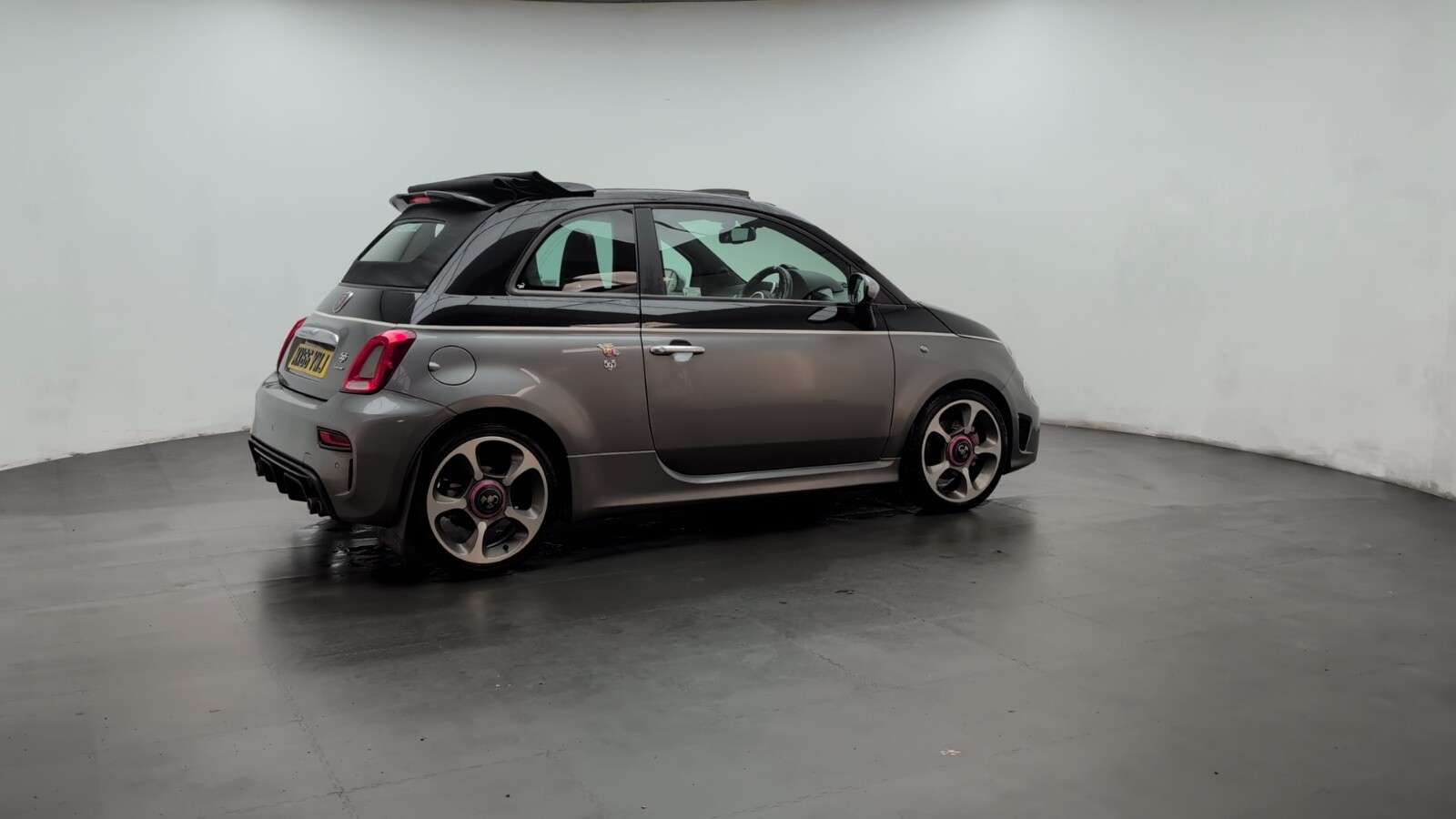 2016 ABARTH 595C 2016 ABARTH 595C