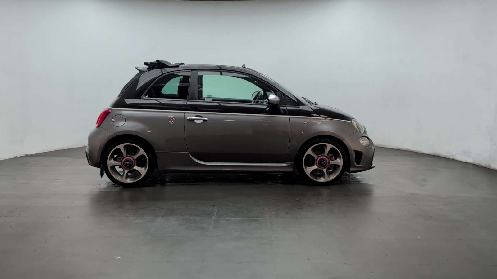 2016 ABARTH 595C 2016 ABARTH 595C
