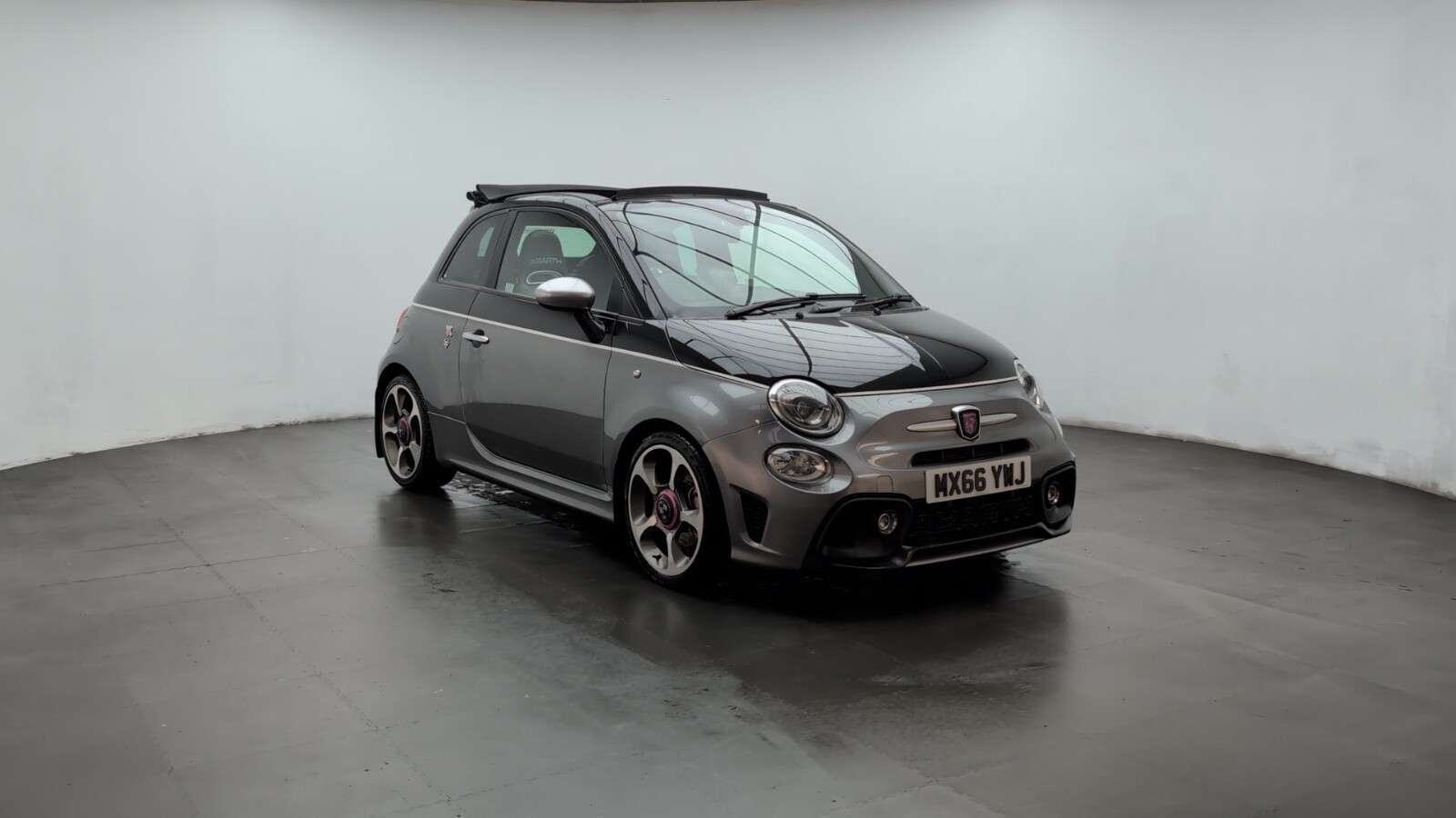 2016 ABARTH 595C 2016 ABARTH 595C