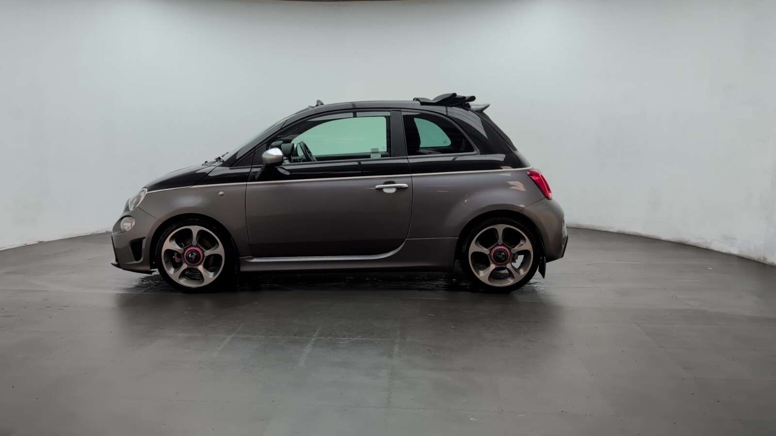 2016 ABARTH 595C 2016 ABARTH 595C