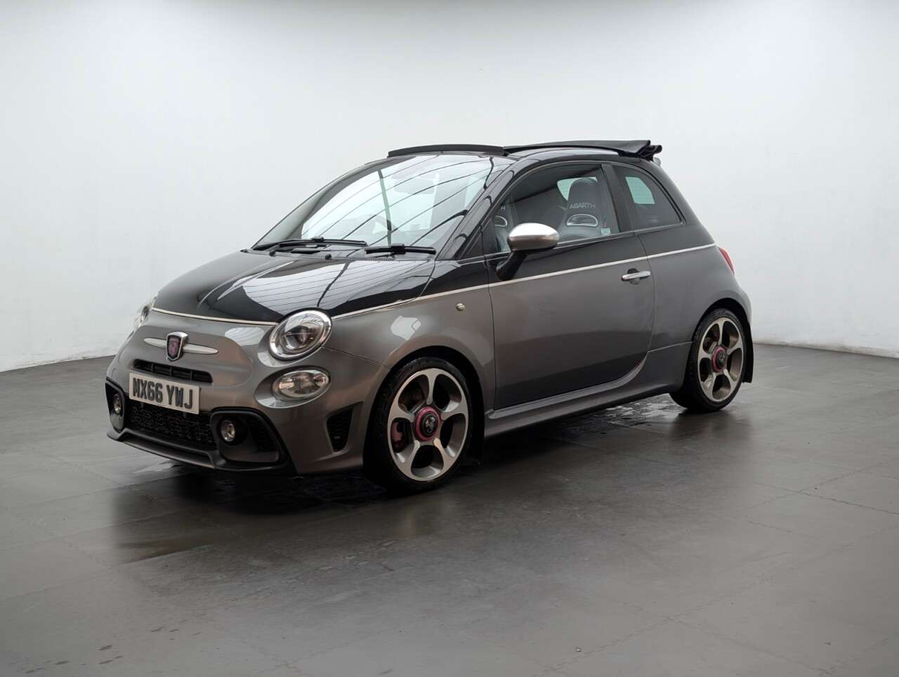 2016 ABARTH 595C 2016 ABARTH 595C