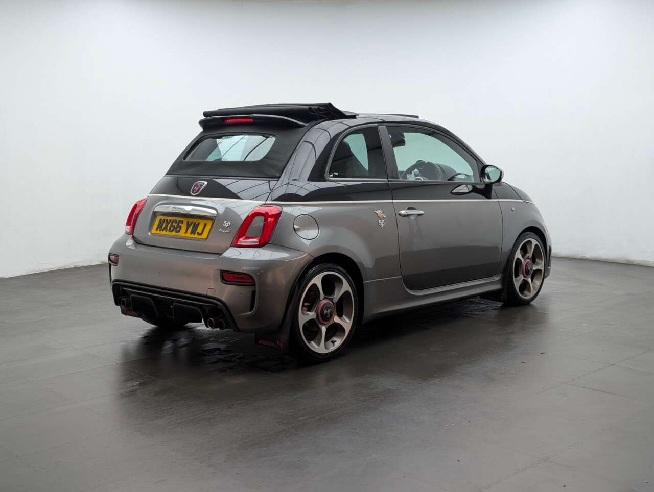 2016 ABARTH 595C 2016 ABARTH 595C