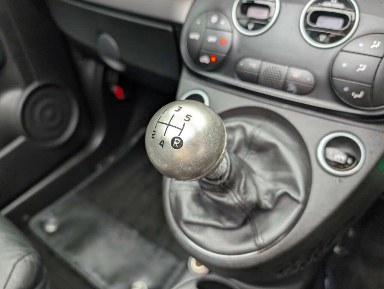 2016 ABARTH 595C 2016 ABARTH 595C