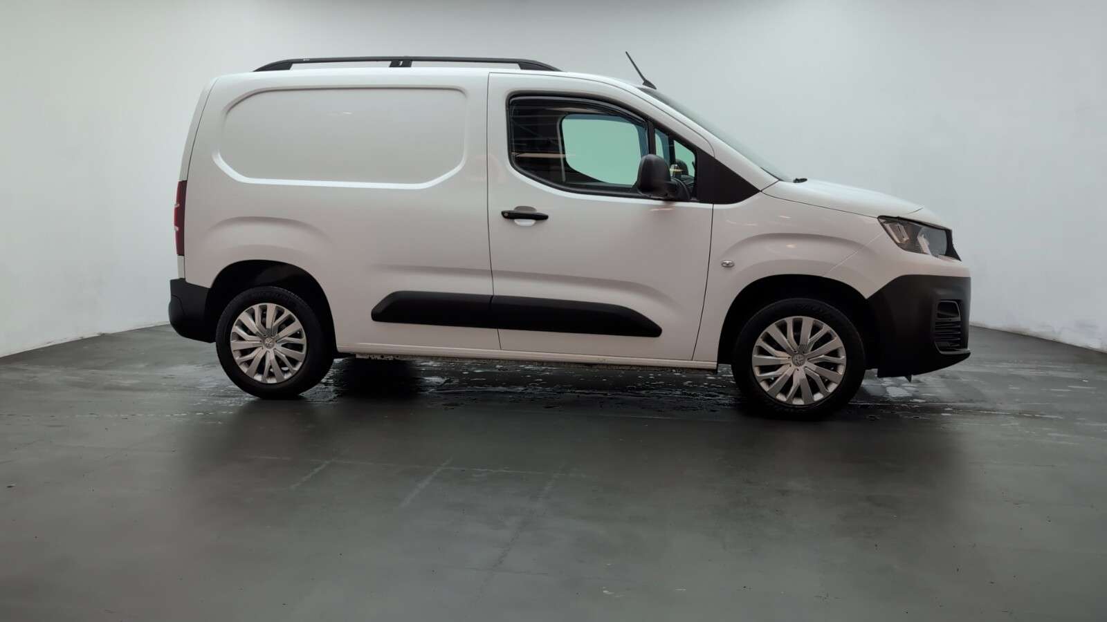 2021 PEUGEOT PARTNER 2021 PEUGEOT PARTNER