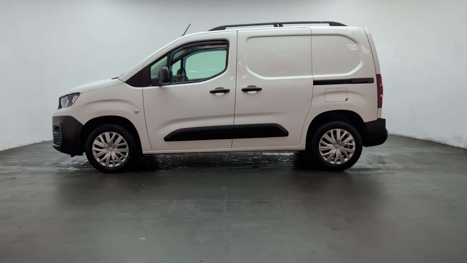 2021 PEUGEOT PARTNER 2021 PEUGEOT PARTNER