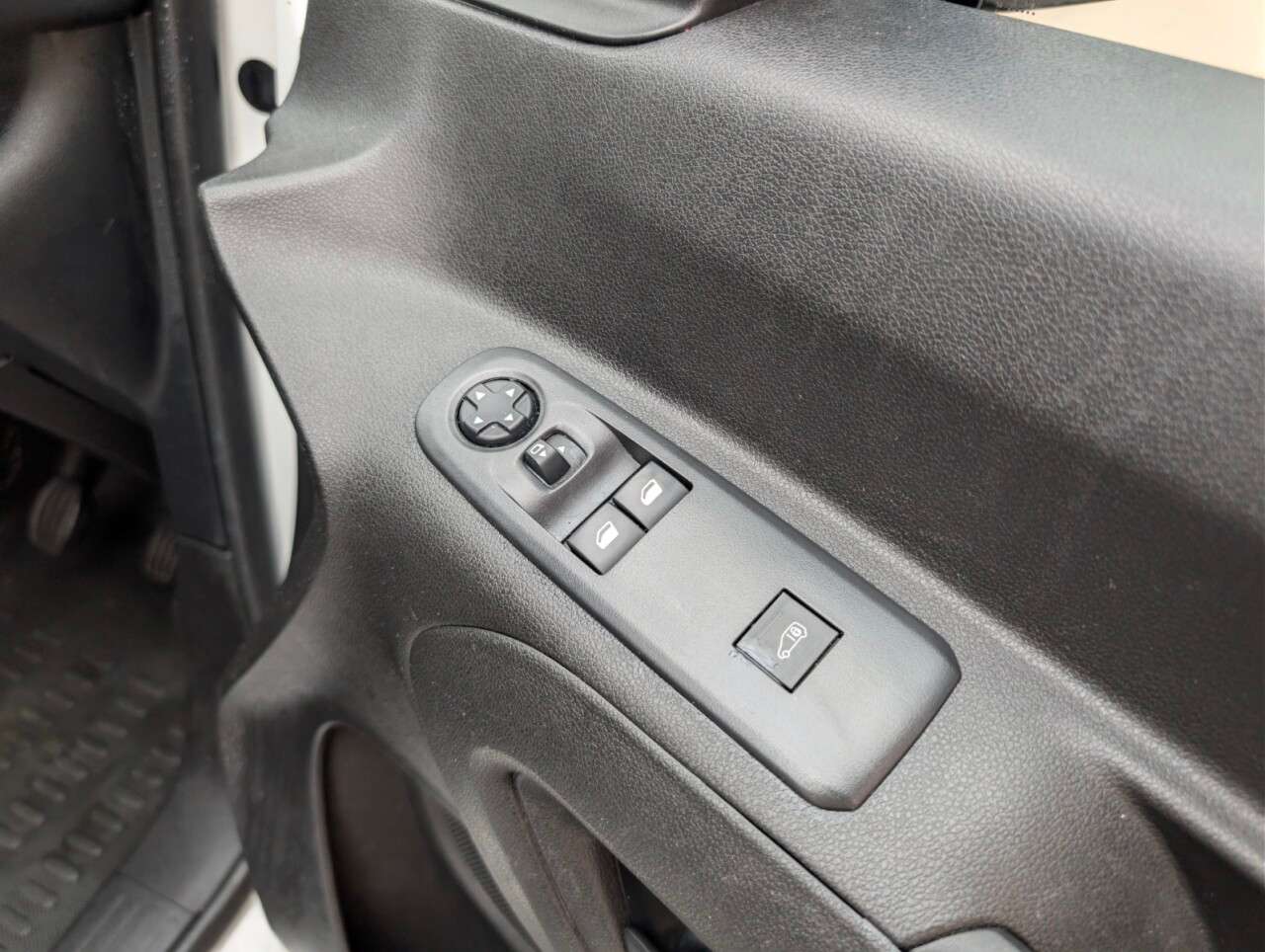 2021 PEUGEOT PARTNER 2021 PEUGEOT PARTNER