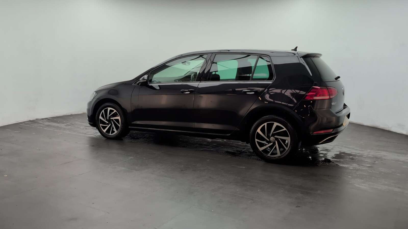2019 VOLKSWAGEN GOLF 2019 VOLKSWAGEN GOLF