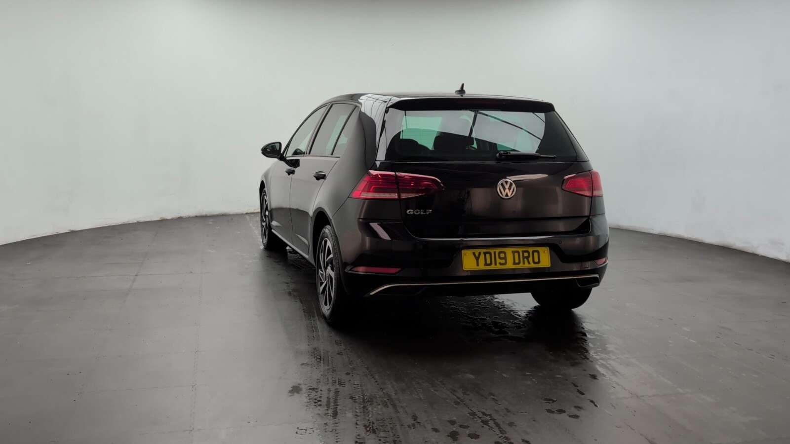 2019 VOLKSWAGEN GOLF 2019 VOLKSWAGEN GOLF