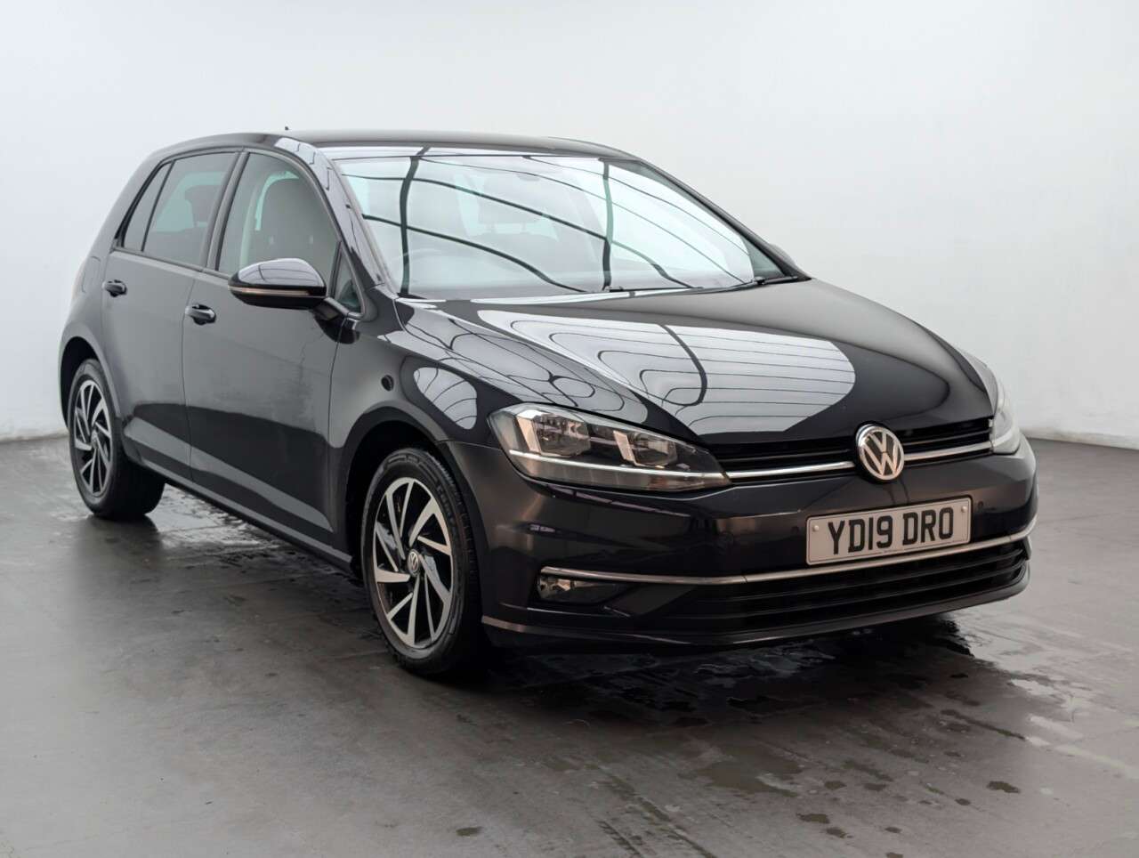 2019 VOLKSWAGEN GOLF 2019 VOLKSWAGEN GOLF