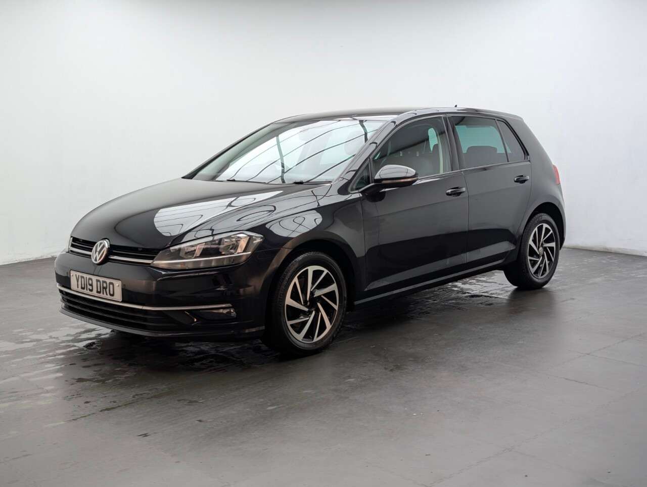 2019 VOLKSWAGEN GOLF 2019 VOLKSWAGEN GOLF