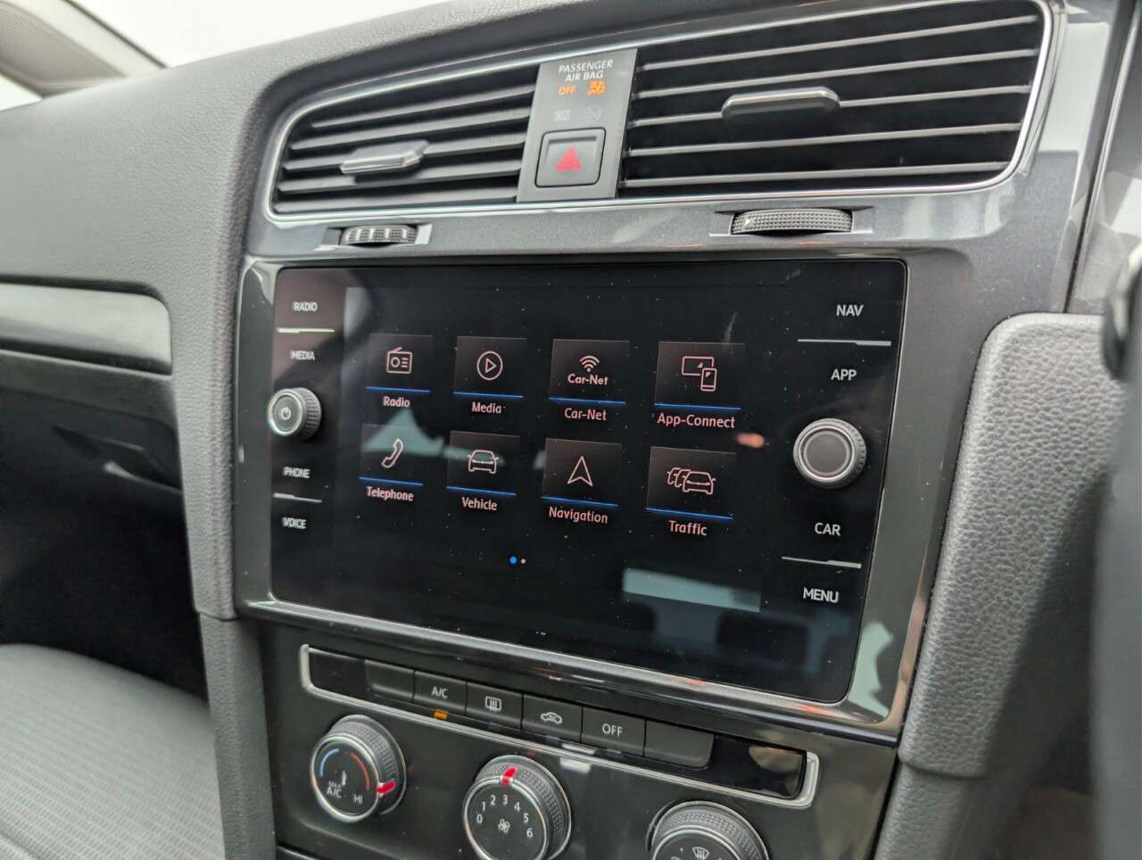 2019 VOLKSWAGEN GOLF 2019 VOLKSWAGEN GOLF