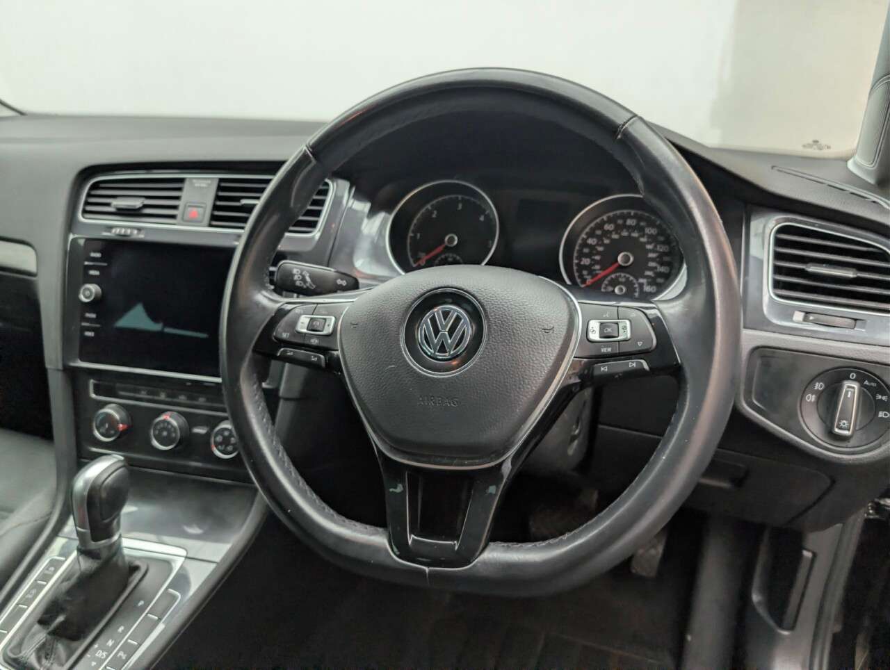 2019 VOLKSWAGEN GOLF 2019 VOLKSWAGEN GOLF