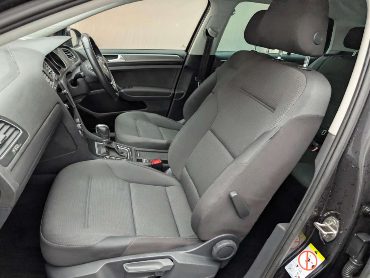 2019 VOLKSWAGEN GOLF 2019 VOLKSWAGEN GOLF