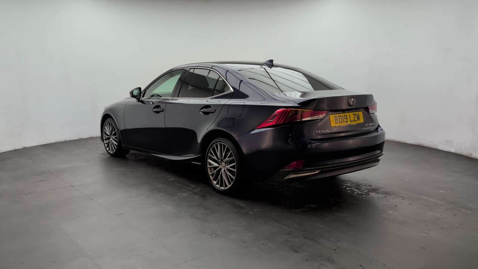 2019 LEXUS IS 2019 LEXUS IS