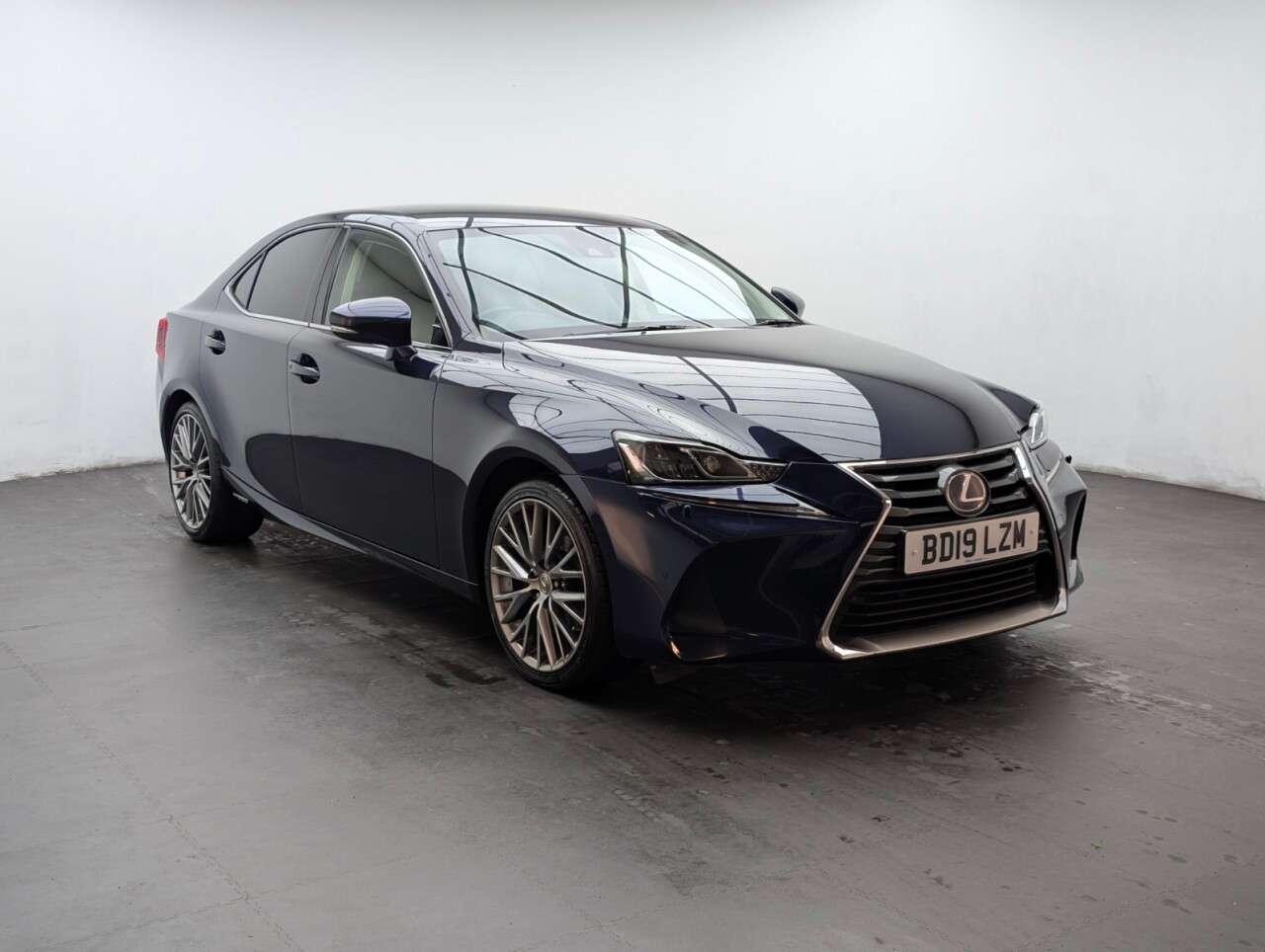 2019 LEXUS IS 2019 LEXUS IS