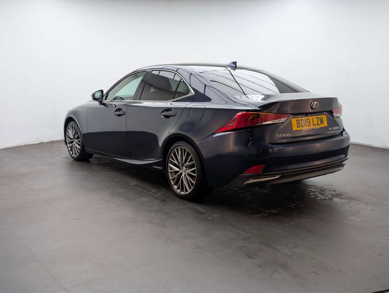 2019 LEXUS IS 2019 LEXUS IS