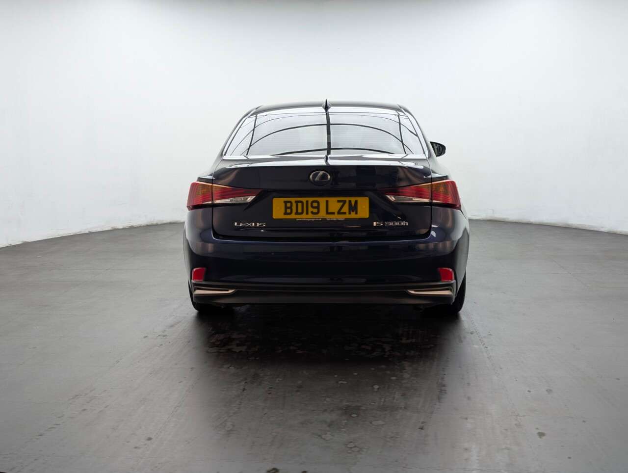 2019 LEXUS IS 2019 LEXUS IS