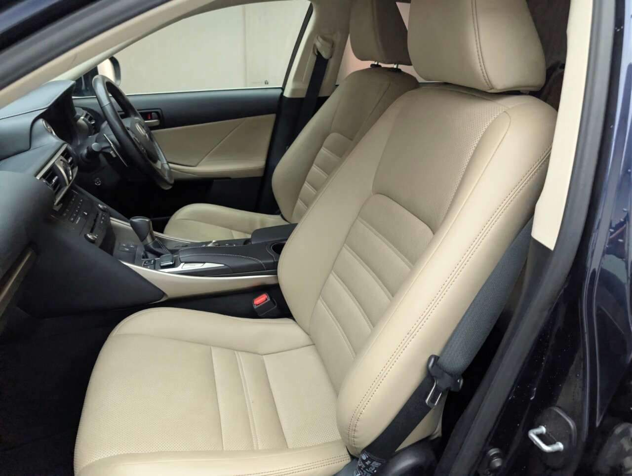 2019 LEXUS IS 2019 LEXUS IS