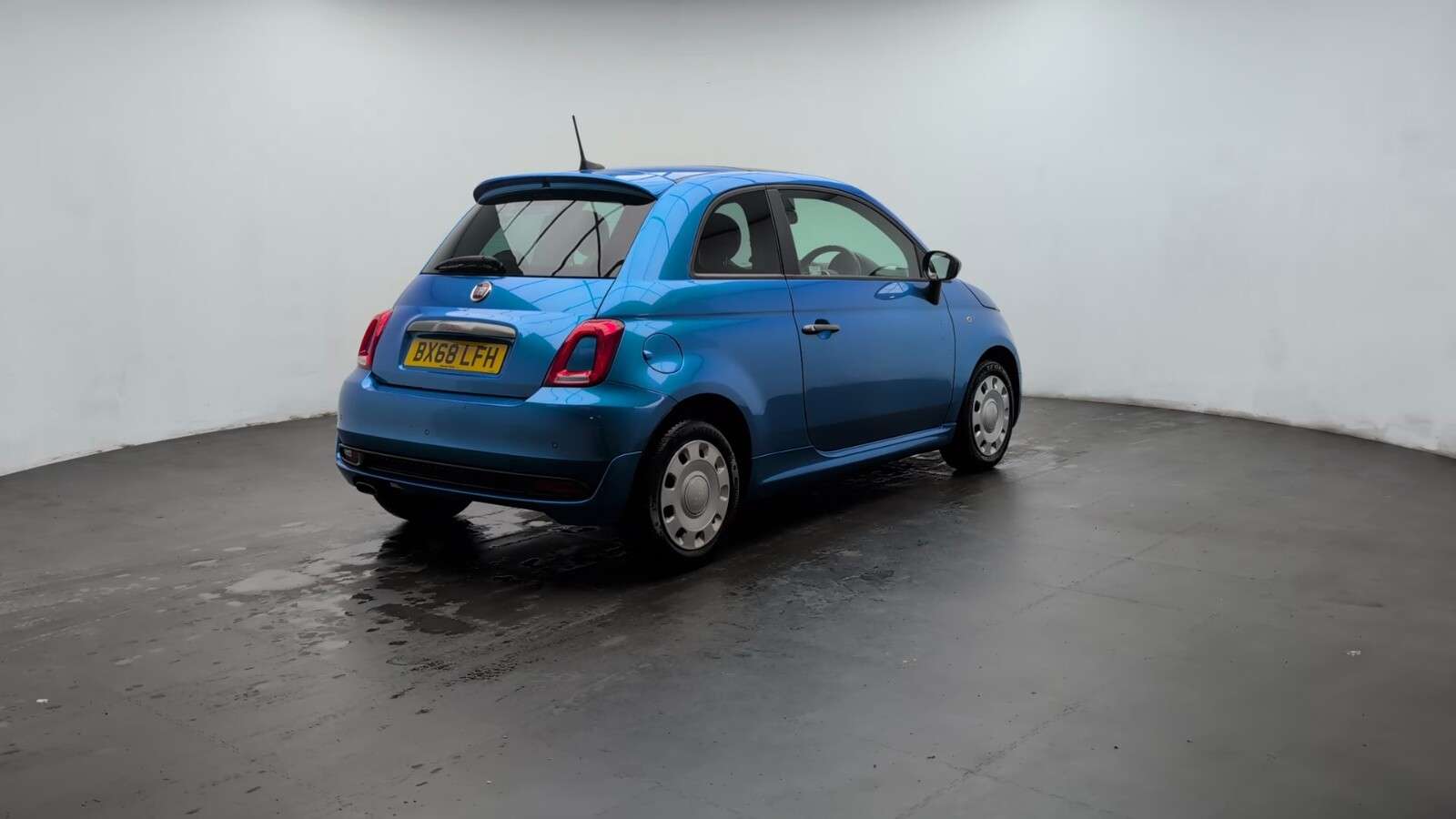 2018 FIAT 500 2018 FIAT 500