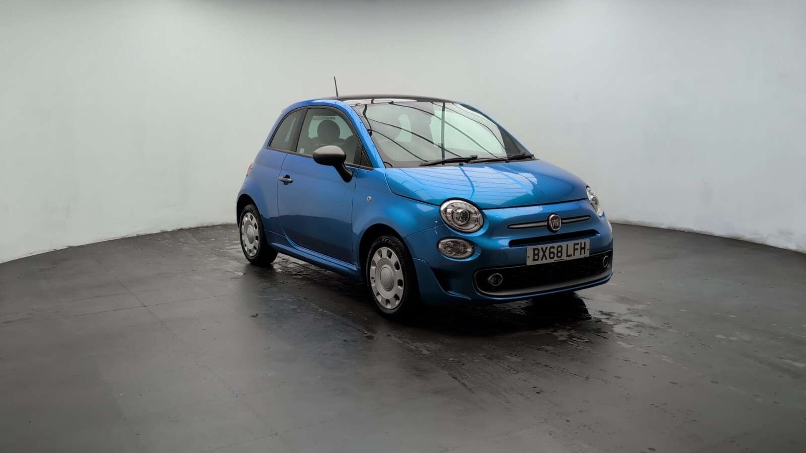 2018 FIAT 500 2018 FIAT 500