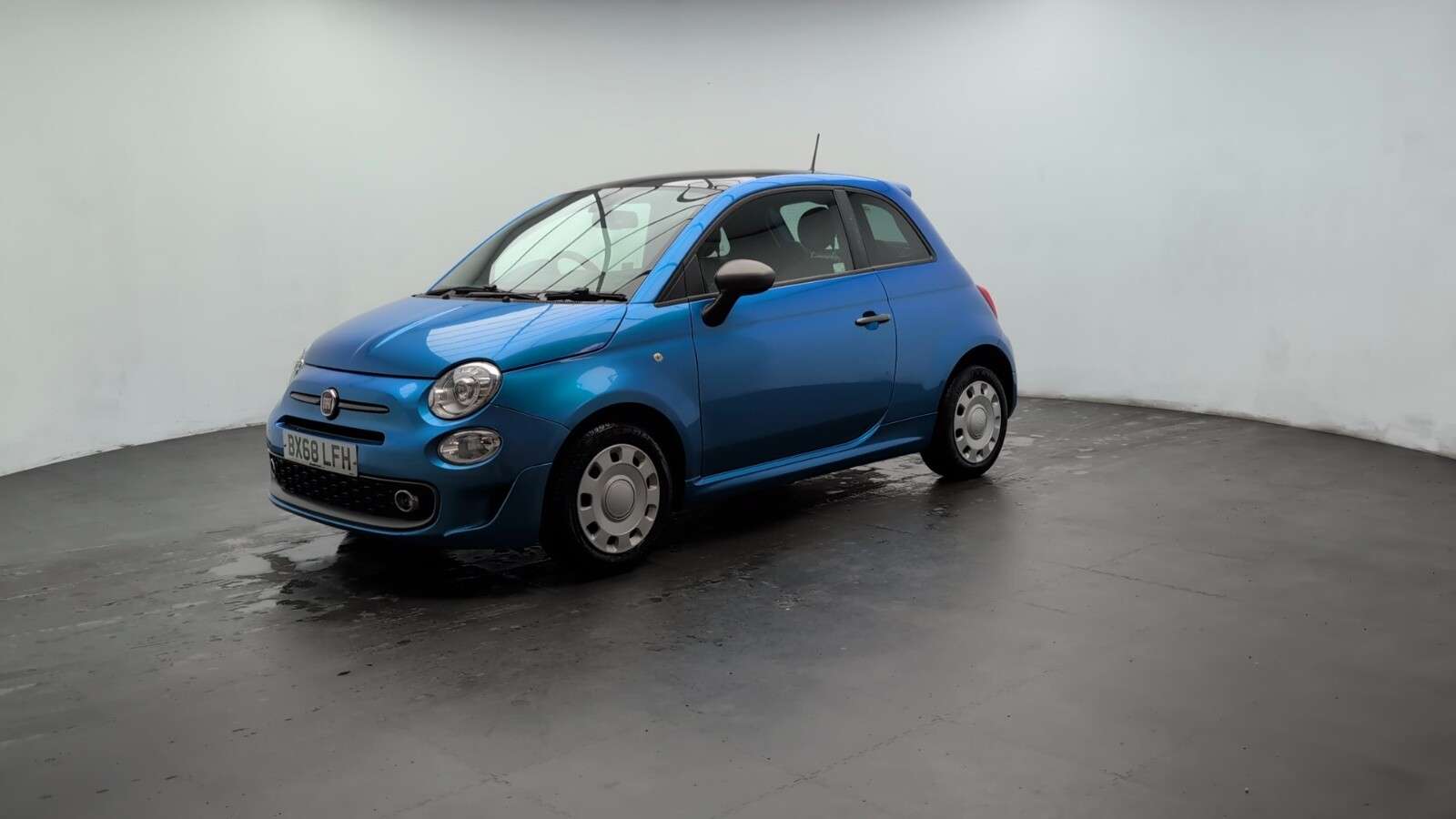 2018 FIAT 500 2018 FIAT 500