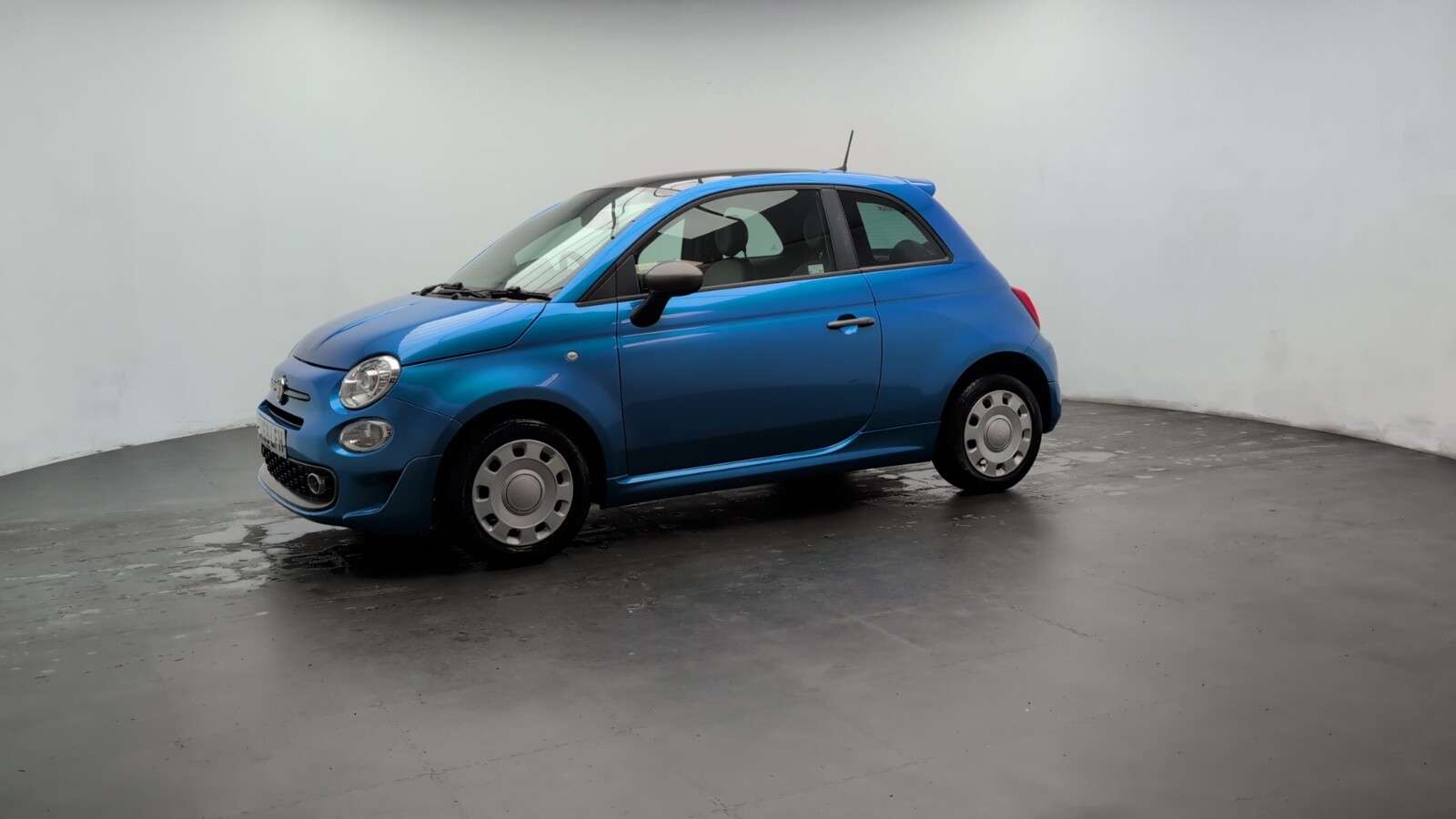2018 FIAT 500 2018 FIAT 500