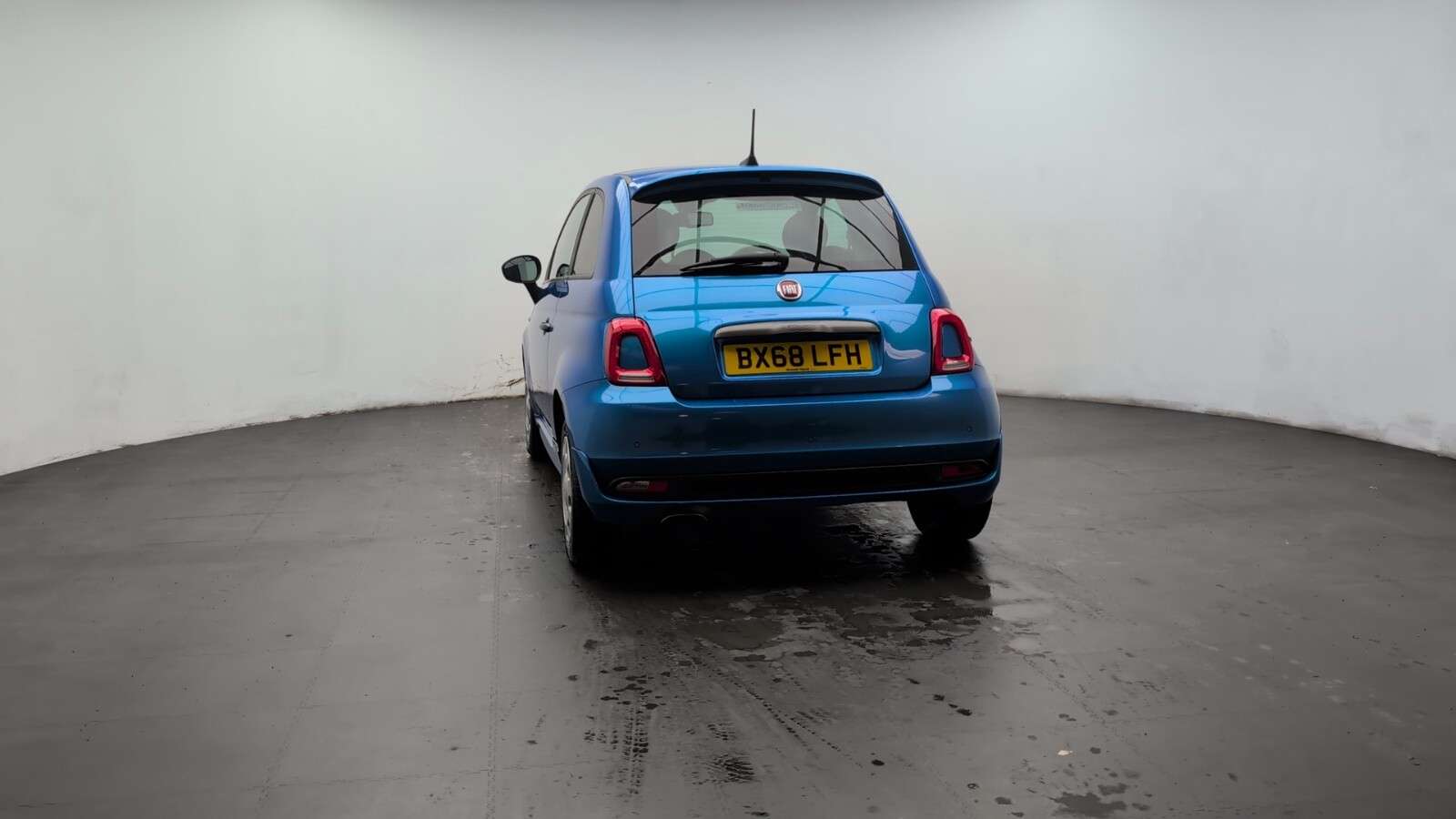 2018 FIAT 500 2018 FIAT 500