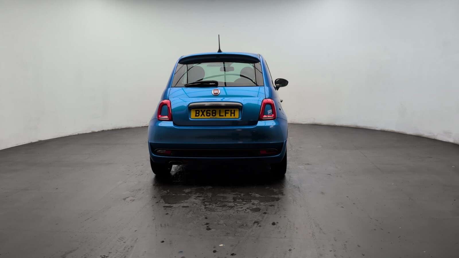 2018 FIAT 500 2018 FIAT 500