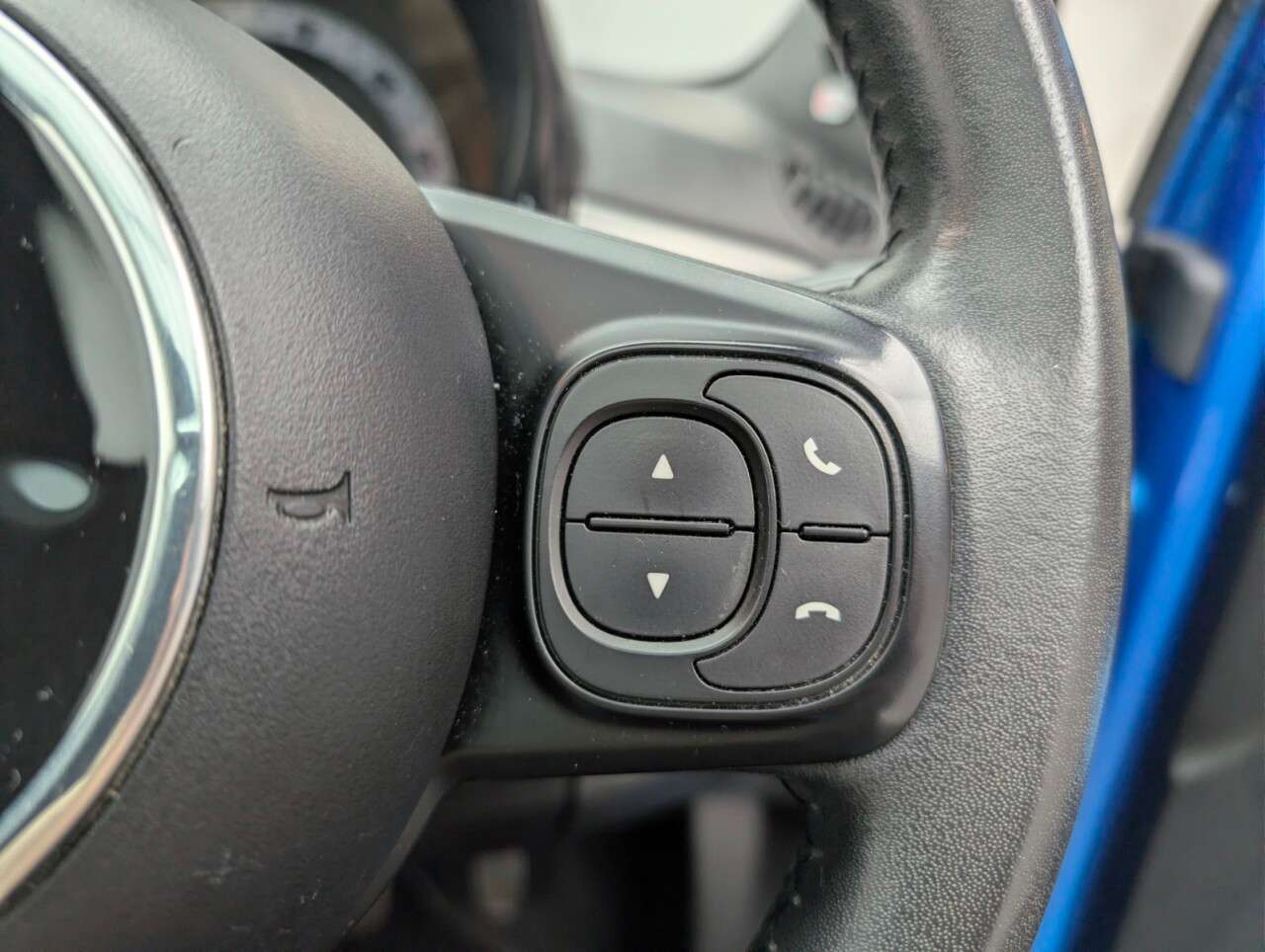 2018 FIAT 500 2018 FIAT 500