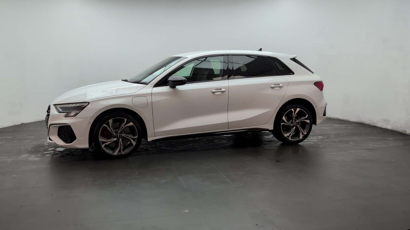 2021 AUDI A3 2021 AUDI A3