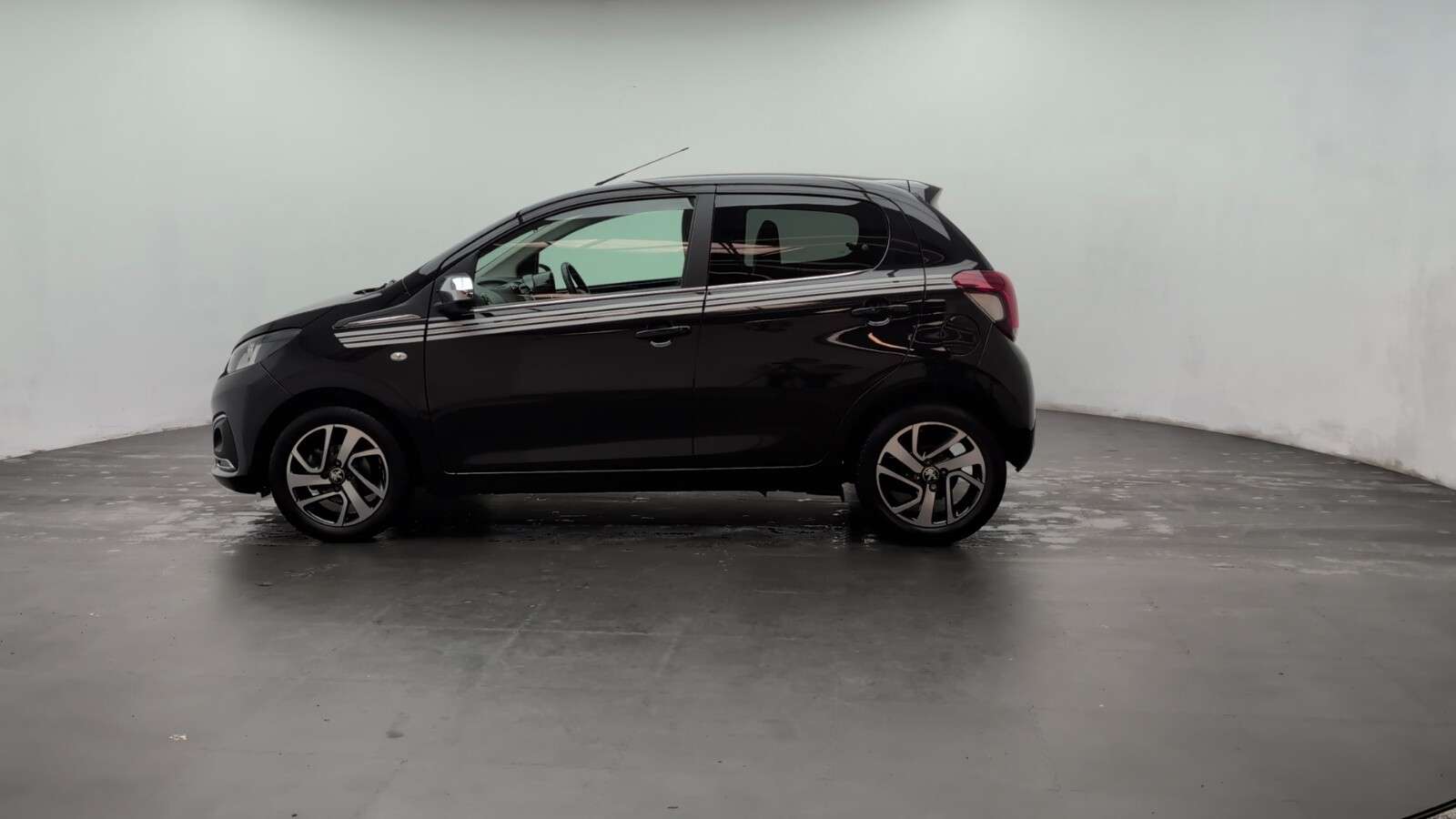 2019 PEUGEOT 108 2019 PEUGEOT 108
