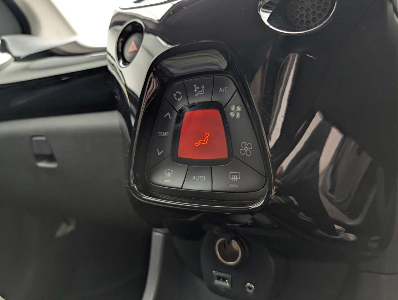 2019 PEUGEOT 108 2019 PEUGEOT 108