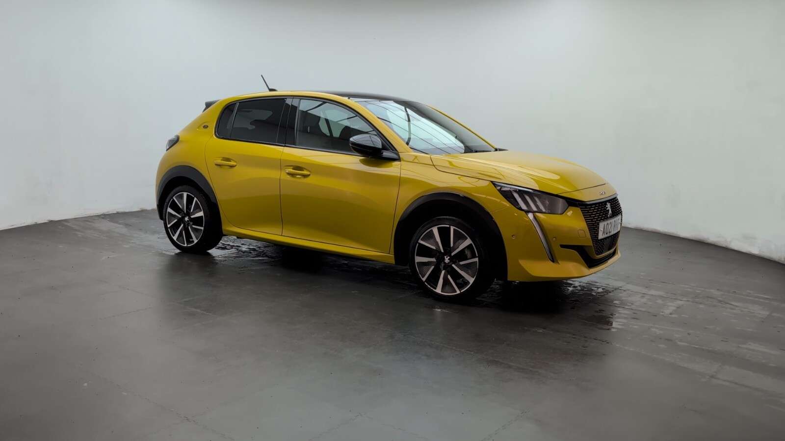 2021 PEUGEOT E-208 2021 PEUGEOT E-208