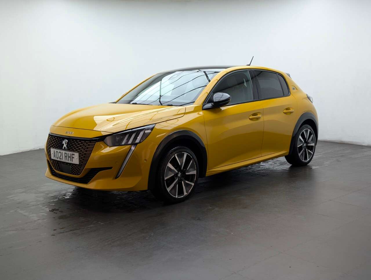 2021 PEUGEOT E-208 2021 PEUGEOT E-208