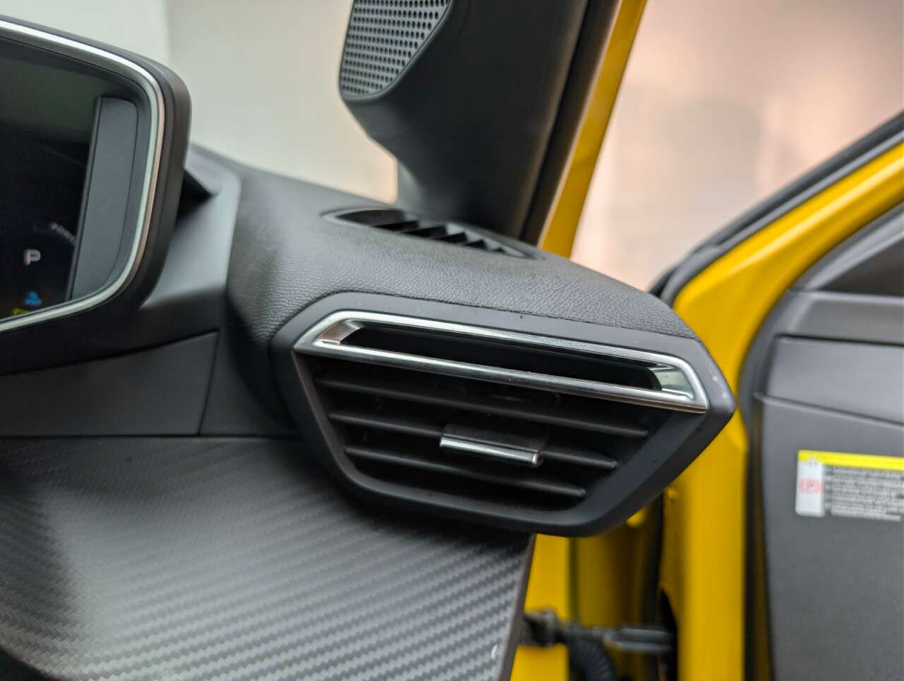 2021 PEUGEOT E-208 2021 PEUGEOT E-208